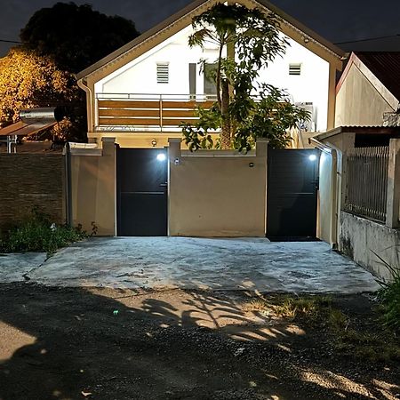 Grand Studio Charmant, Tout Equipe… Saint-Denis Eksteriør bilde