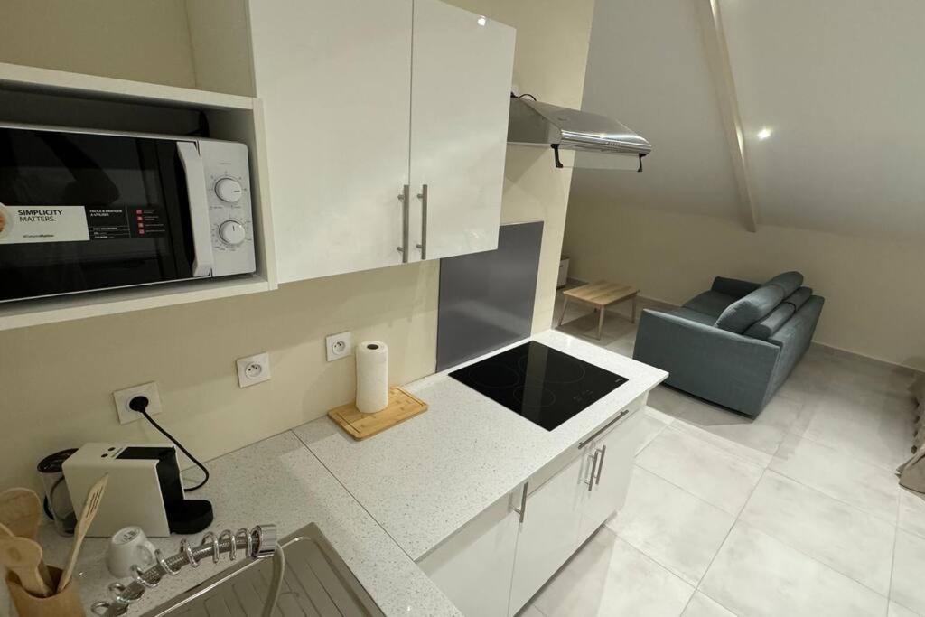 Grand Studio Charmant, Tout Equipe… Saint-Denis Eksteriør bilde